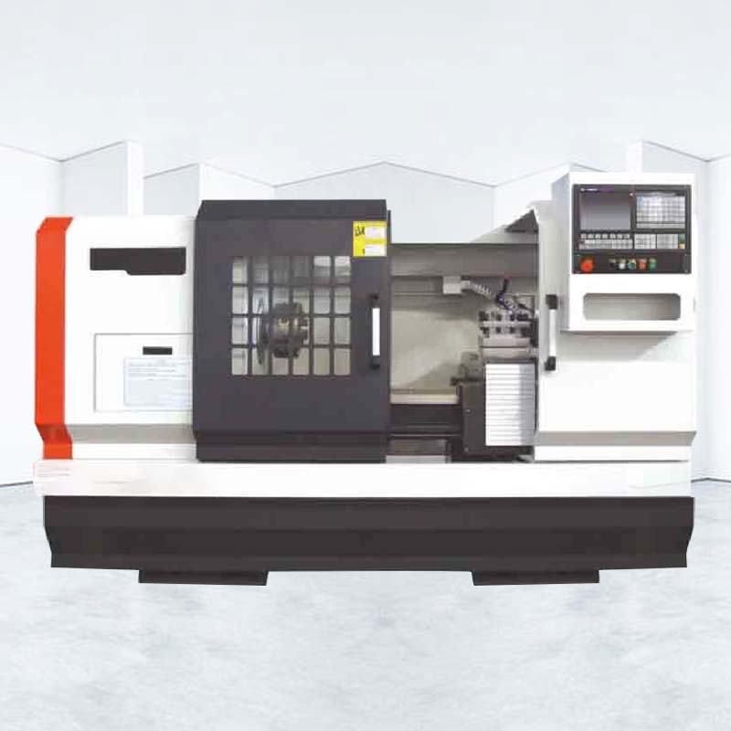 Токарный станок с ЧПУ для обработки металлических деталей
