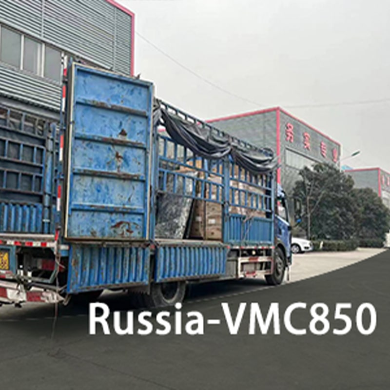 Cnc 4 axis metal milling machine vmc850 shipped to Russia