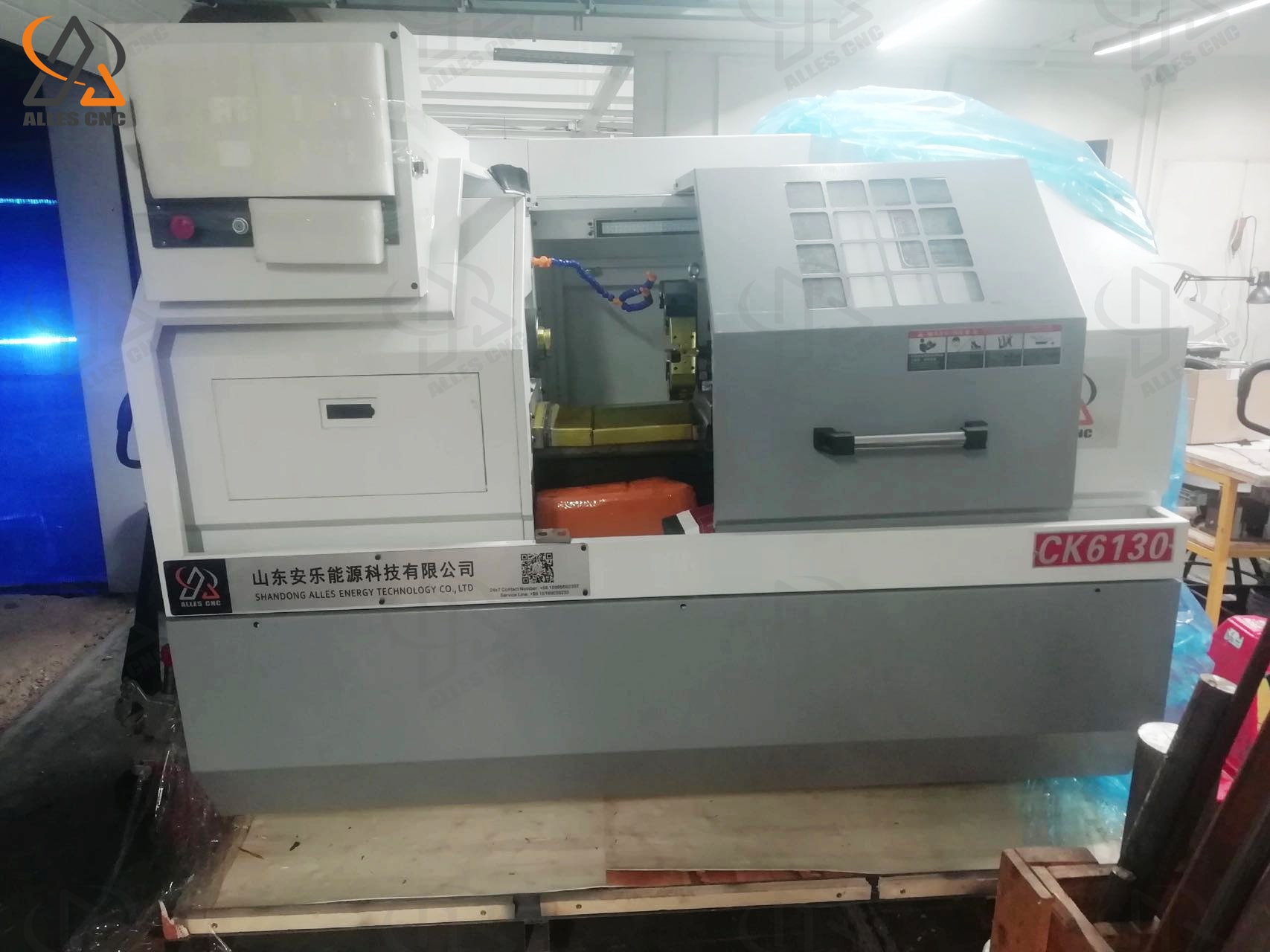 Russian customer received ALCK6130 flat bed CNC lathe